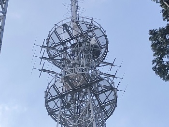 CRT-FM送信アンテナ