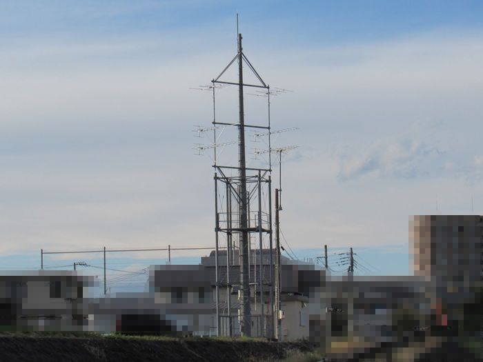 受信塔全体
