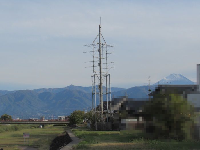 受信塔全体