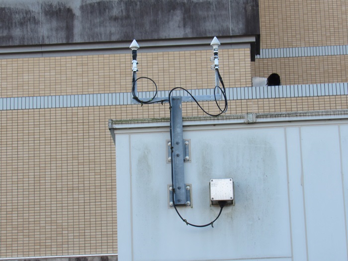GPSアンテナ2