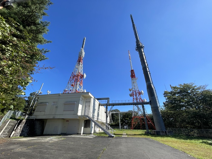 NHK