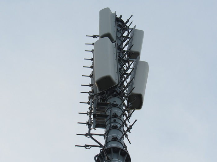 テレビ送信アンテナ2