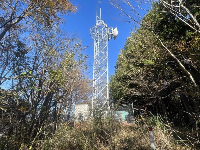 防災行政無線鉄塔