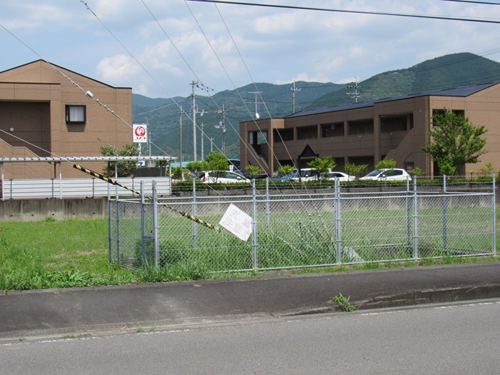 支線基部