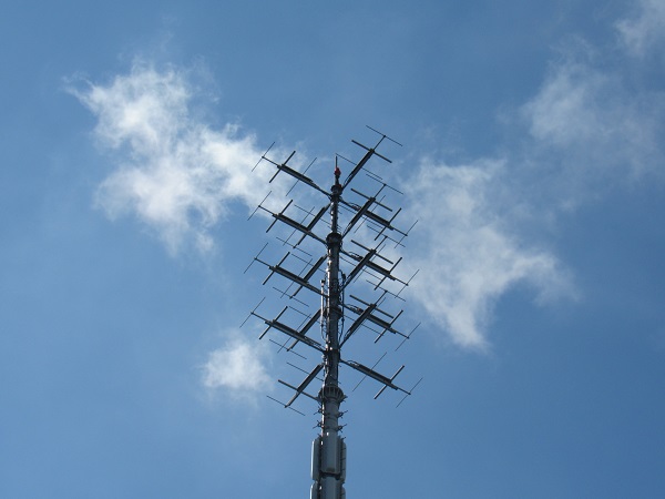 RKK-FM送信アンテナ3