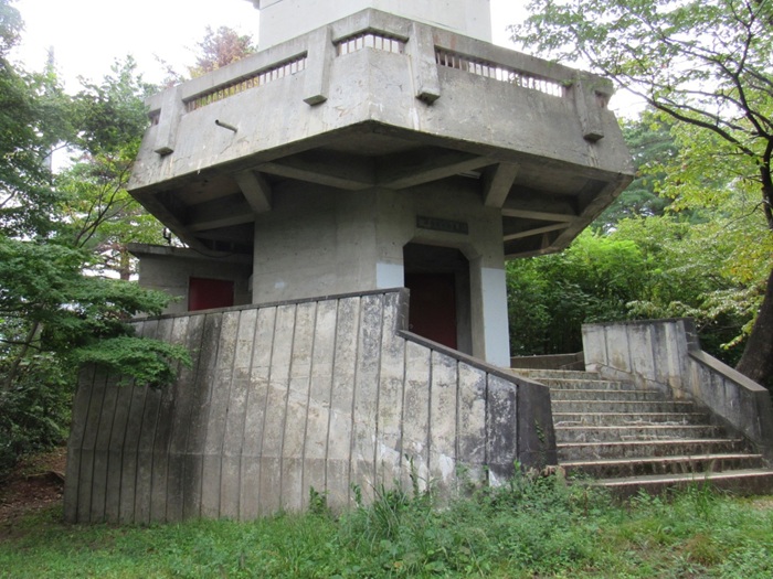 局舎