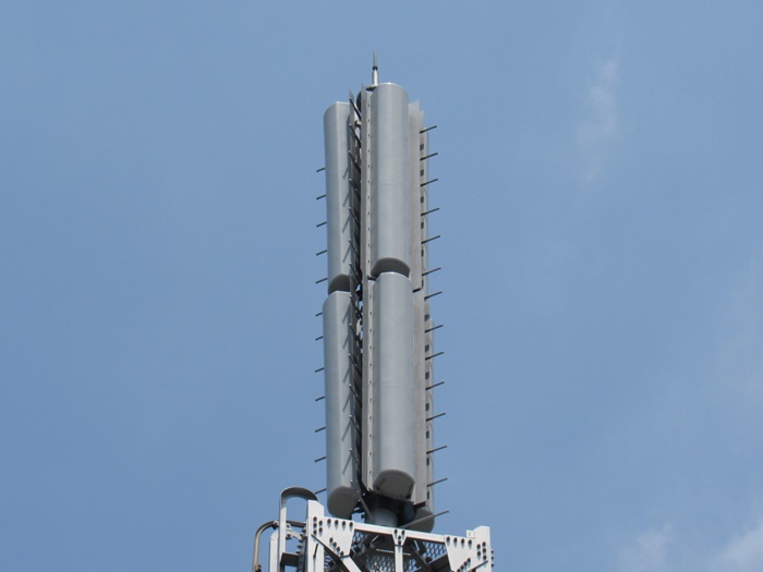 テレビ送信アンテナ