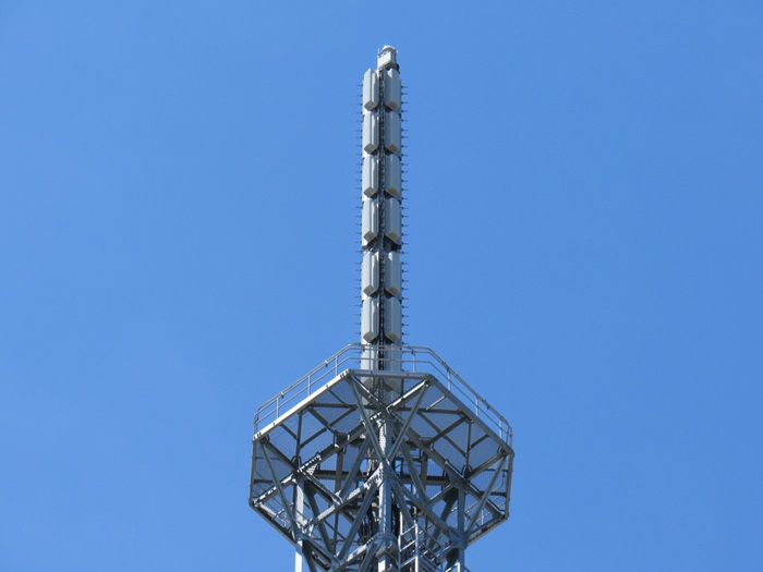 テレビ送信アンテナ