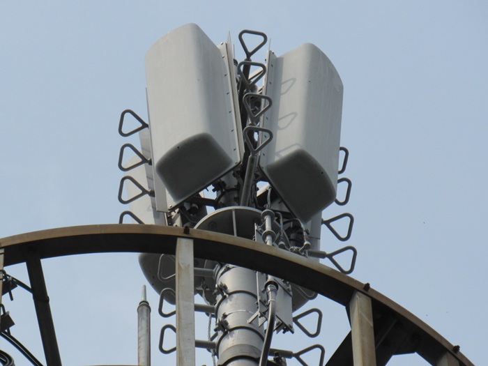 テレビ送信アンテナ3
